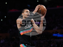 Spurs Lakers Basketball