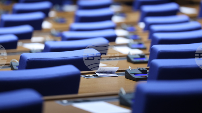 Изслушвания за ръста на цените на стоки и услуги, както и за злоупотреби с камери за видеонаблюдение, предвижда програмата на парламента 