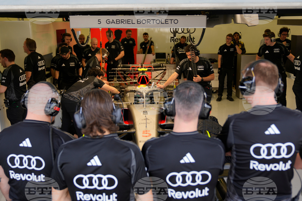 Bahrain F1 Auto Racing