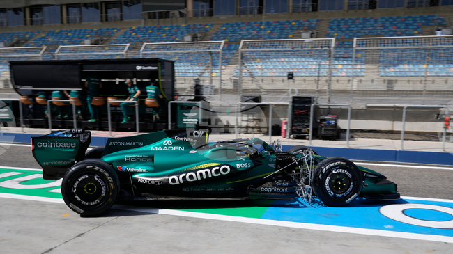 В Астън Мартин обмислят само символично участие в първия кръг за сезона във Формула 1 в Австралия