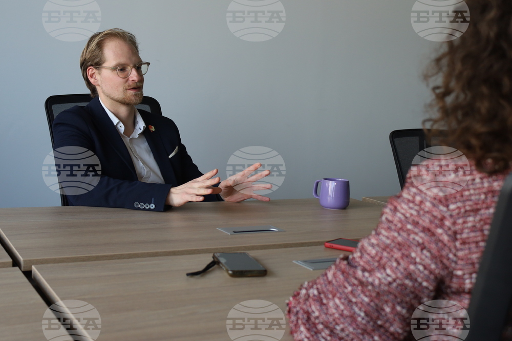 Румъния - Букурещ - Антони Пейчев - музика чрез изкуствен интелект