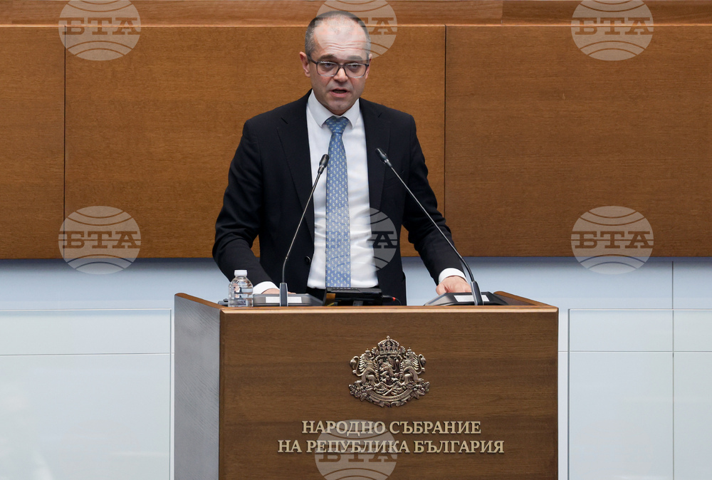 Only 10% of Inspections Reveal Violations, Euro Transition Proceeding Better than Expected, Consumer Protection Commission Chair Says