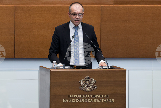 Only 10% of Inspections Reveal Violations, Euro Transition Proceeding Better than Expected, Consumer Protection Commission Chair Says