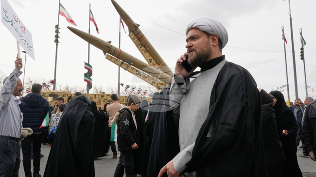 Високопоставен ирански военен заплаши Кипър с ракетни удари заради предполагаемото присъствие на американски самолети