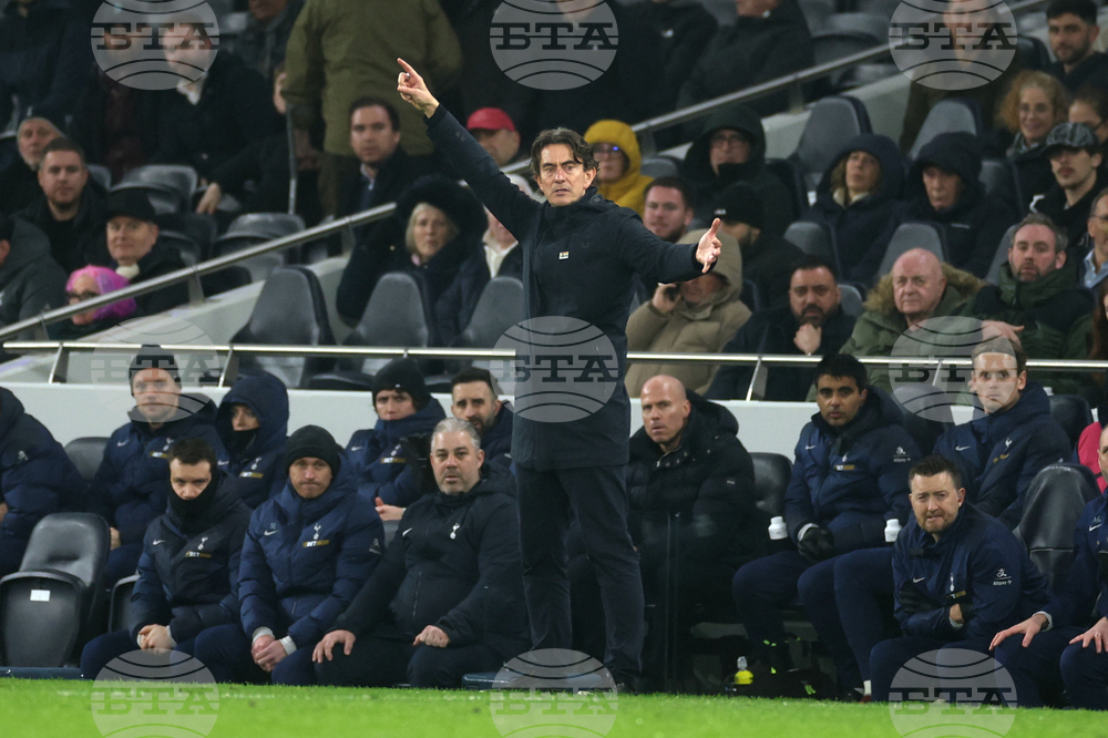 Тотнъм уволни мениджъра си Томас Франк