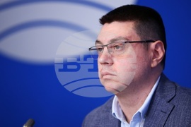 Национален пресклуб БТА София - Камара на вносителите и износителите в България - пресконференция