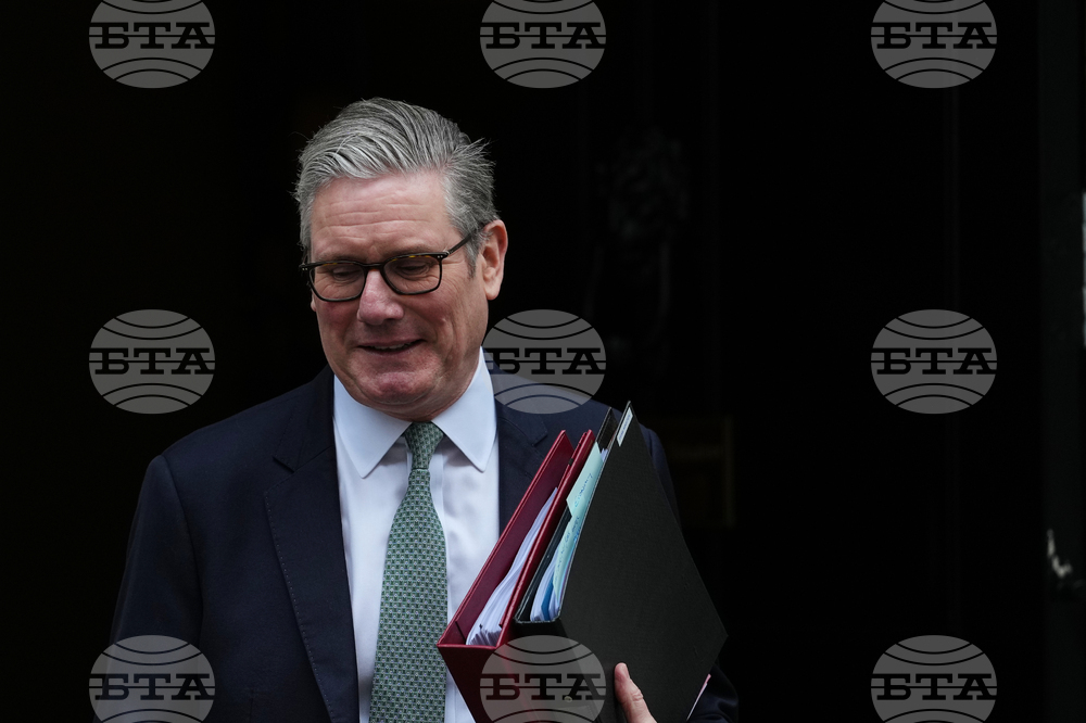 Британският премиер заяви, че правителството трябва да „се забърза“ по отношение на разходите за отбрана