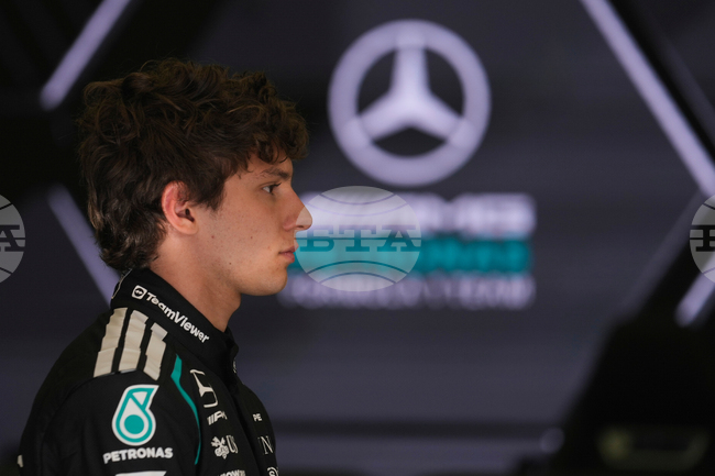 Кими Антонели от Мерцедес беше най-бърз в Бахрейн днес в тестовете преди началото на сезона във Формула 1