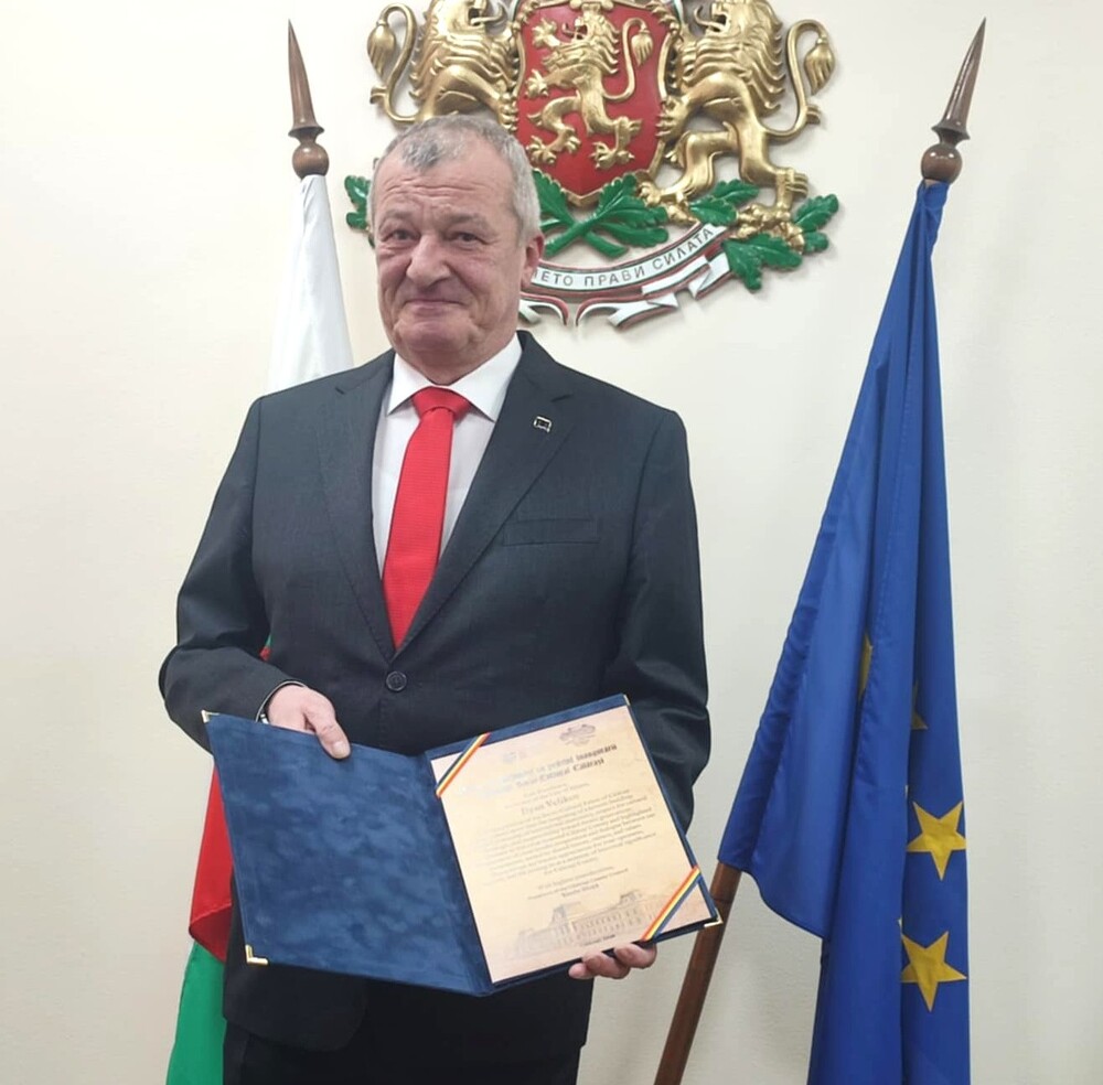 Благодарствен адрес от Окръжния съвет на Кълъраш получи областният управител на Силистра