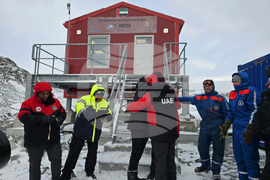 Antarctica - 34th Bulgarian Antarctic Expedition - Bulgarian Antarctic Base St. Kliment Ohridski - Laboratory - UAE