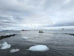 Antarctica - 34th Bulgarian Antarctic Expedition - Group - Departure