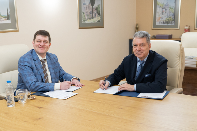 Национална академия за театрално и филмово изкуство “Кръстьо Сарафов” и Българско национално радио сключиха Меморандум за дългосрочно сътрудничество 