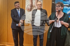 Галерия „Сан Стефано“ - изложба - „ОБЕКТивно“