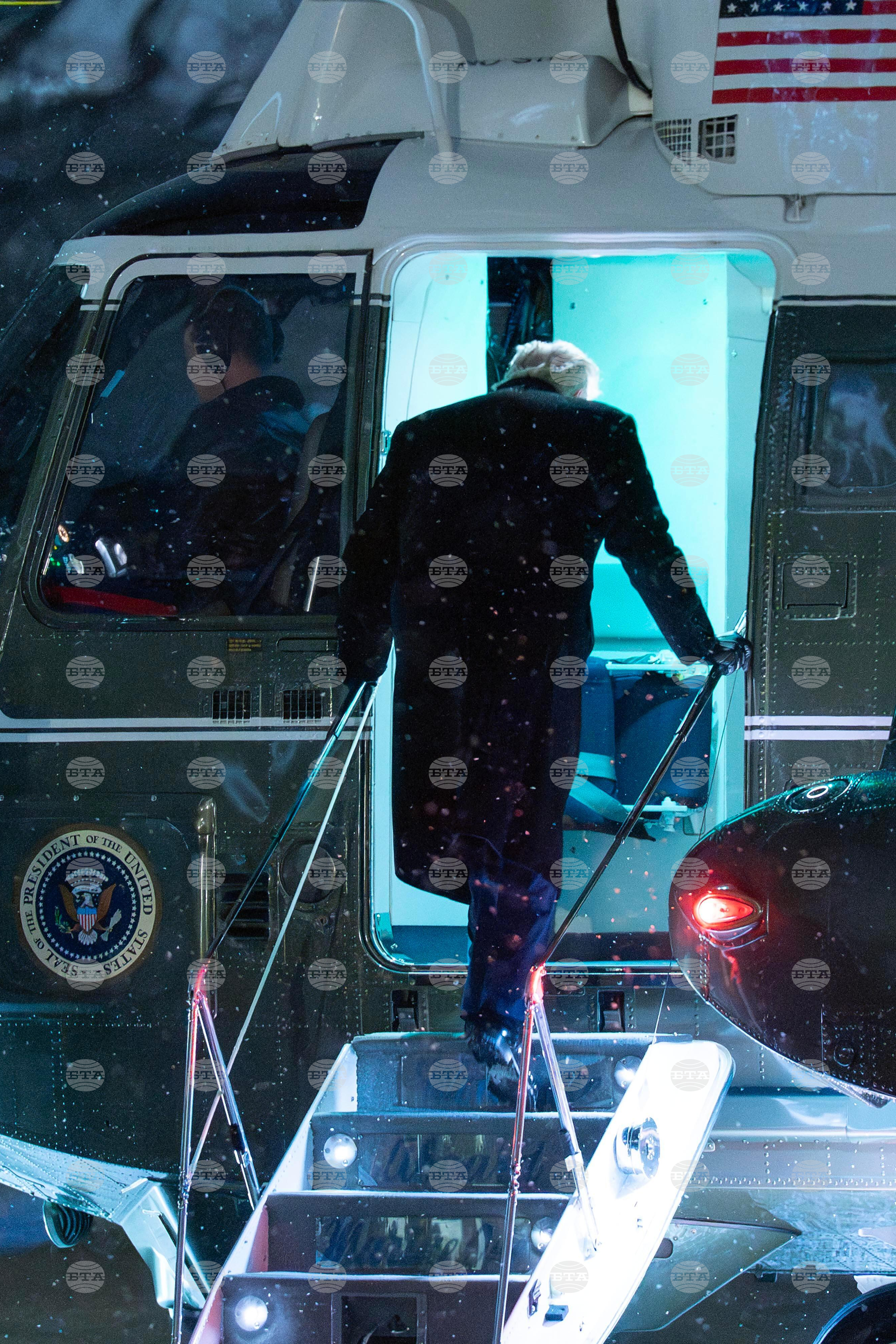 Top Verticals Photos Photo Gallery