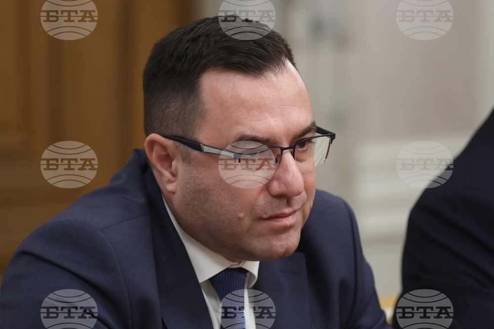 Народно събрание - Комисия по енергетика - заседание - Пламен Младеновски