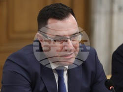 Народно събрание - Комисия по енергетика - заседание - Пламен Младеновски