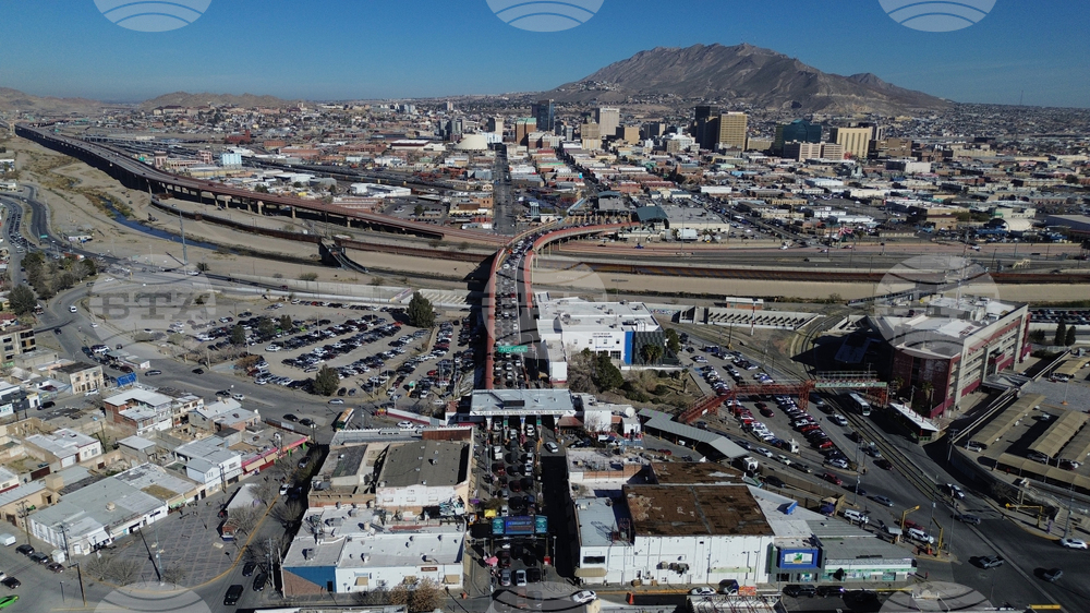 APTOPIX Mexico US Border