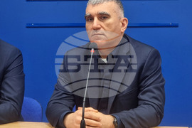 Национален пресклуб на БТА Плевен - ПП "Възраждане" - референдум - пресконференция