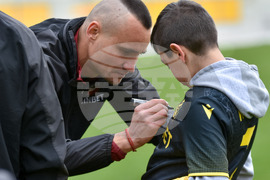 Пловдив - футбол - стадион - ПФК "Ботев" Пловдив - Виктор Генев