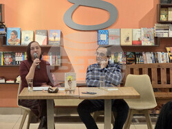 Книжен център „Гринуич“ - Боян Йорданов - представяне на книга