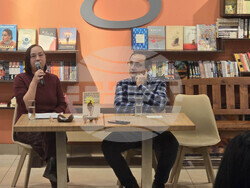 Книжен център „Гринуич“ - Боян Йорданов - представяне на книга