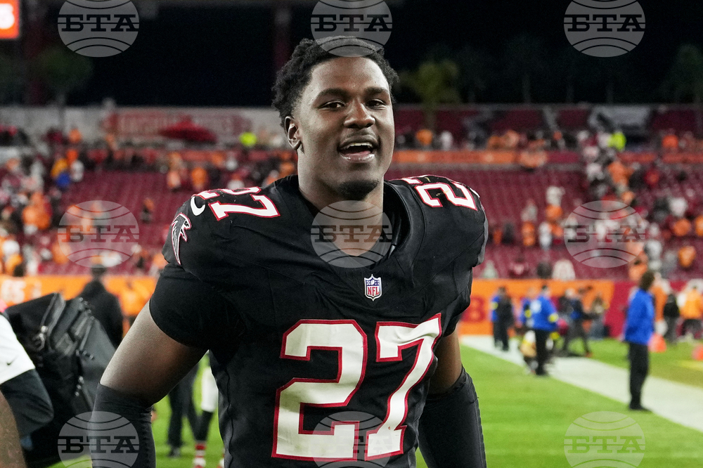 Falcons Pearce Football