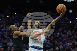 Knicks 76ers Basketball