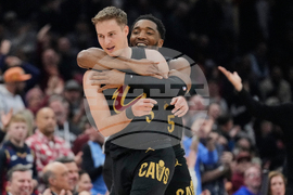 APTOPIX Wizards Cavaliers Basketball