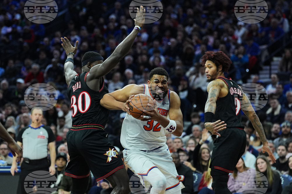 Knicks 76ers Basketball