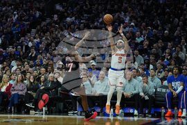 Knicks 76ers Basketball