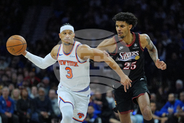 Knicks 76ers Basketball