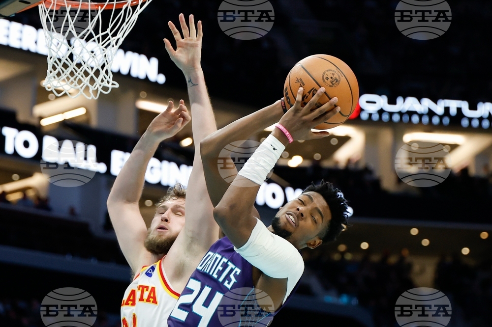 Hawks Hornets Basketball