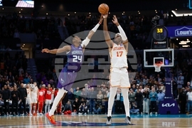 Hawks Hornets Basketball