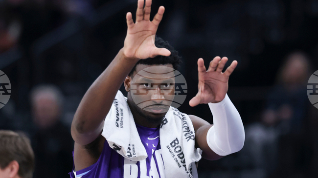 Крилото Джейрън Джаксън Джуниър претърпя операция на коляното и ще отсъства до края на сезона в НБА