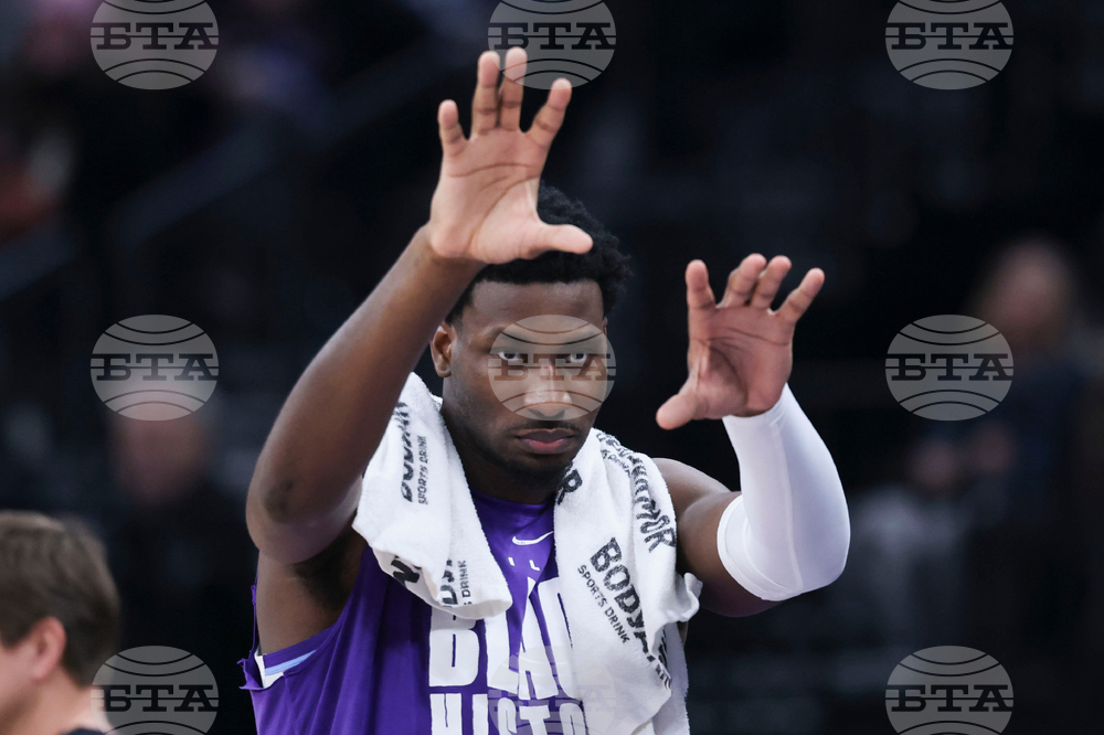 Kings Jazz Basketball