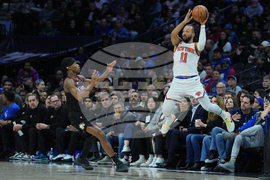 Knicks 76ers Basketball