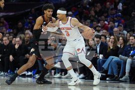 Knicks 76ers Basketball
