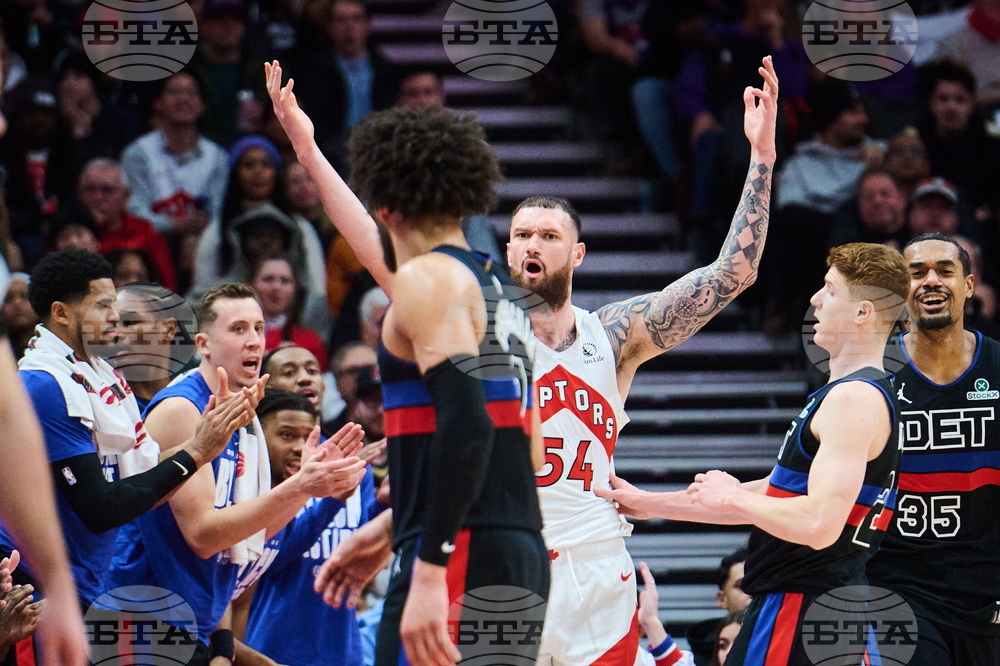 Pistons Raptors Basketball