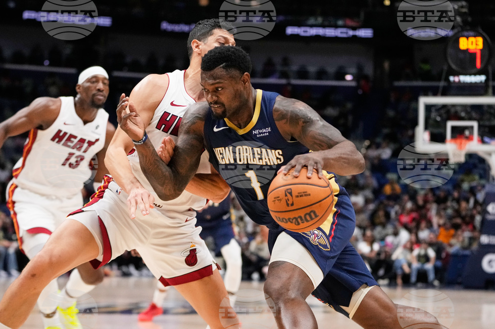 Heat Pelicans Basketball