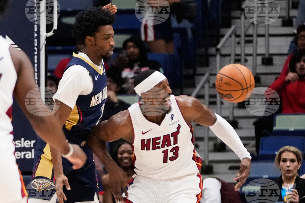 Heat Pelicans Basketball