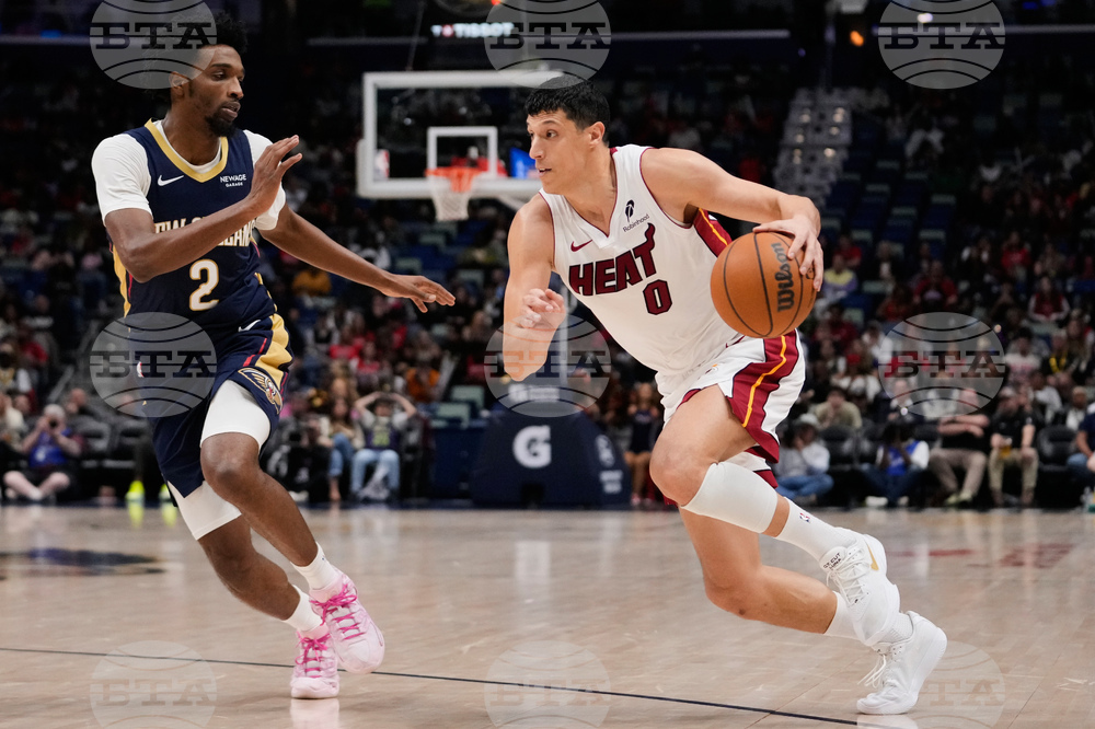 Heat Pelicans Basketball