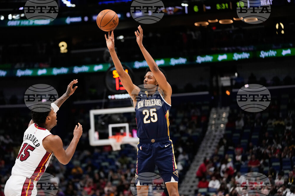 Heat Pelicans Basketball