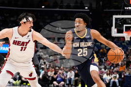 Heat Pelicans Basketball
