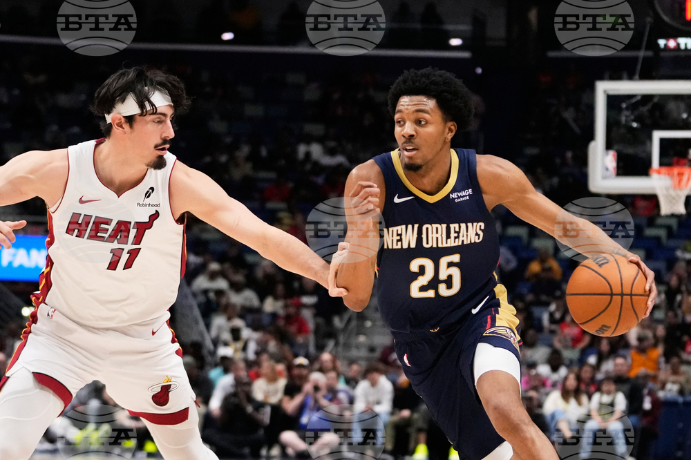 Heat Pelicans Basketball