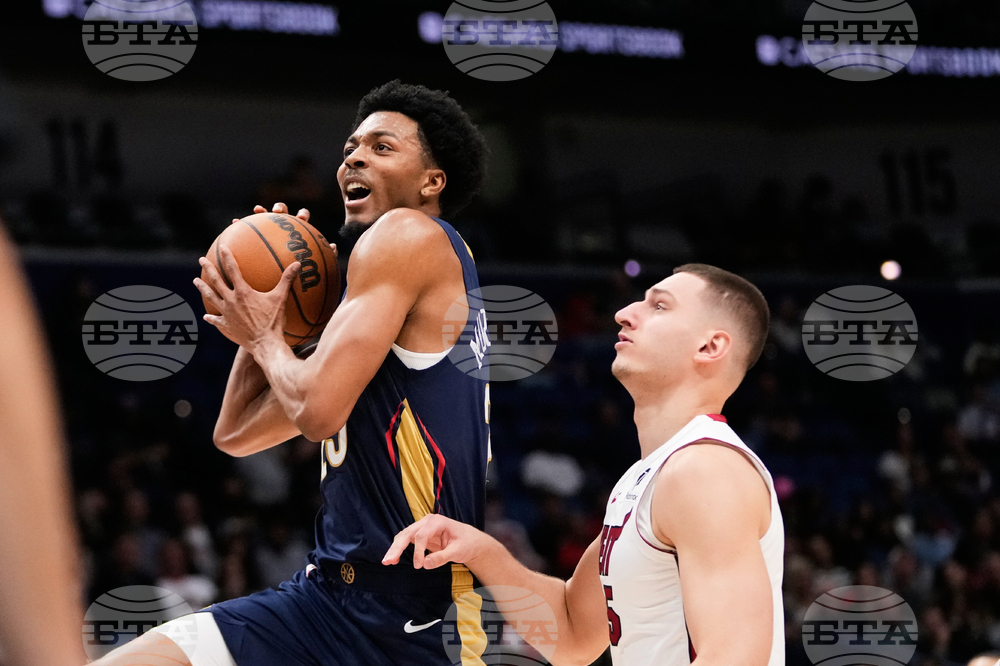 Heat Pelicans Basketball