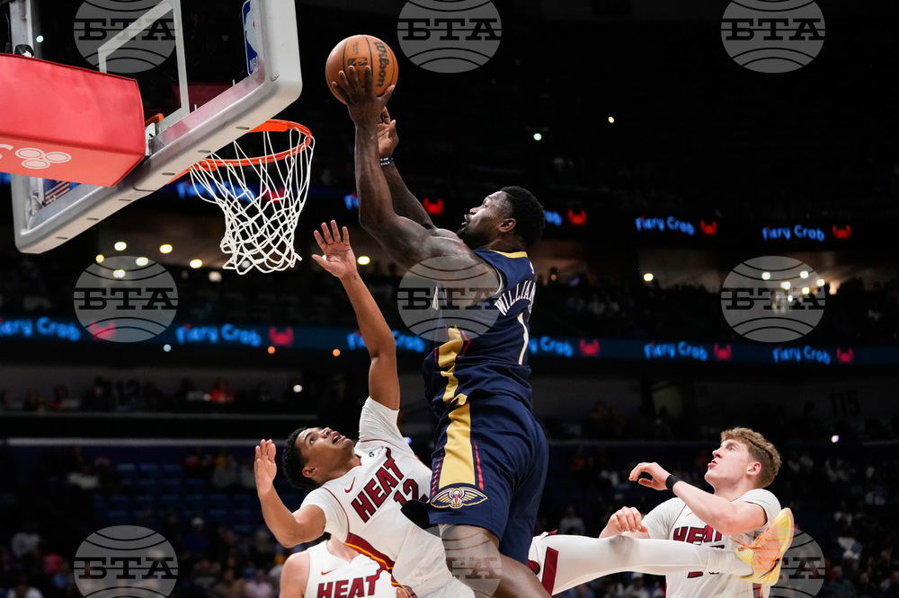 Heat Pelicans Basketball