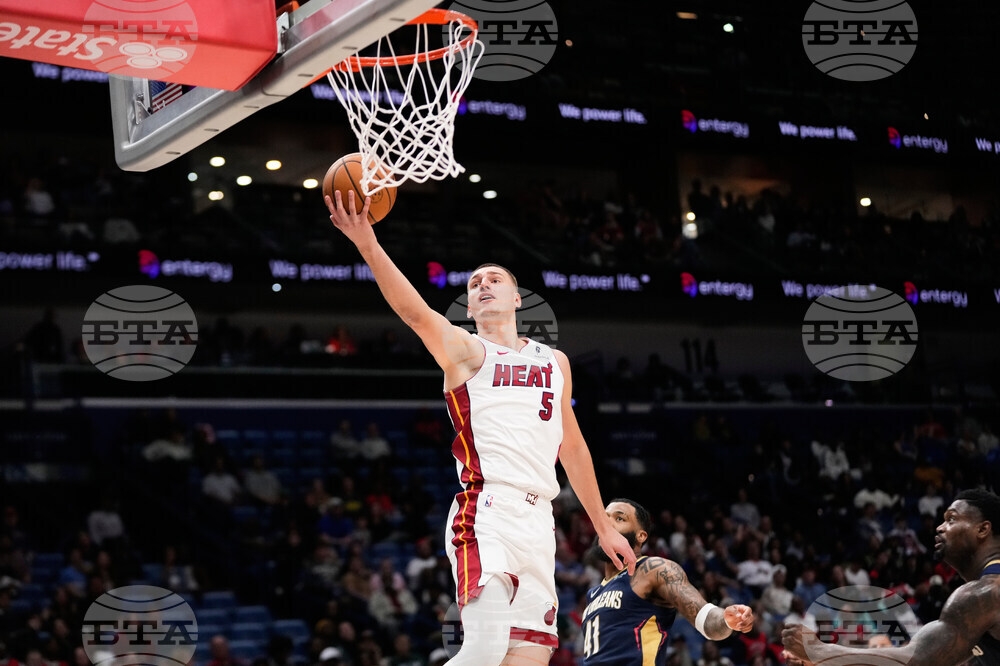 Heat Pelicans Basketball