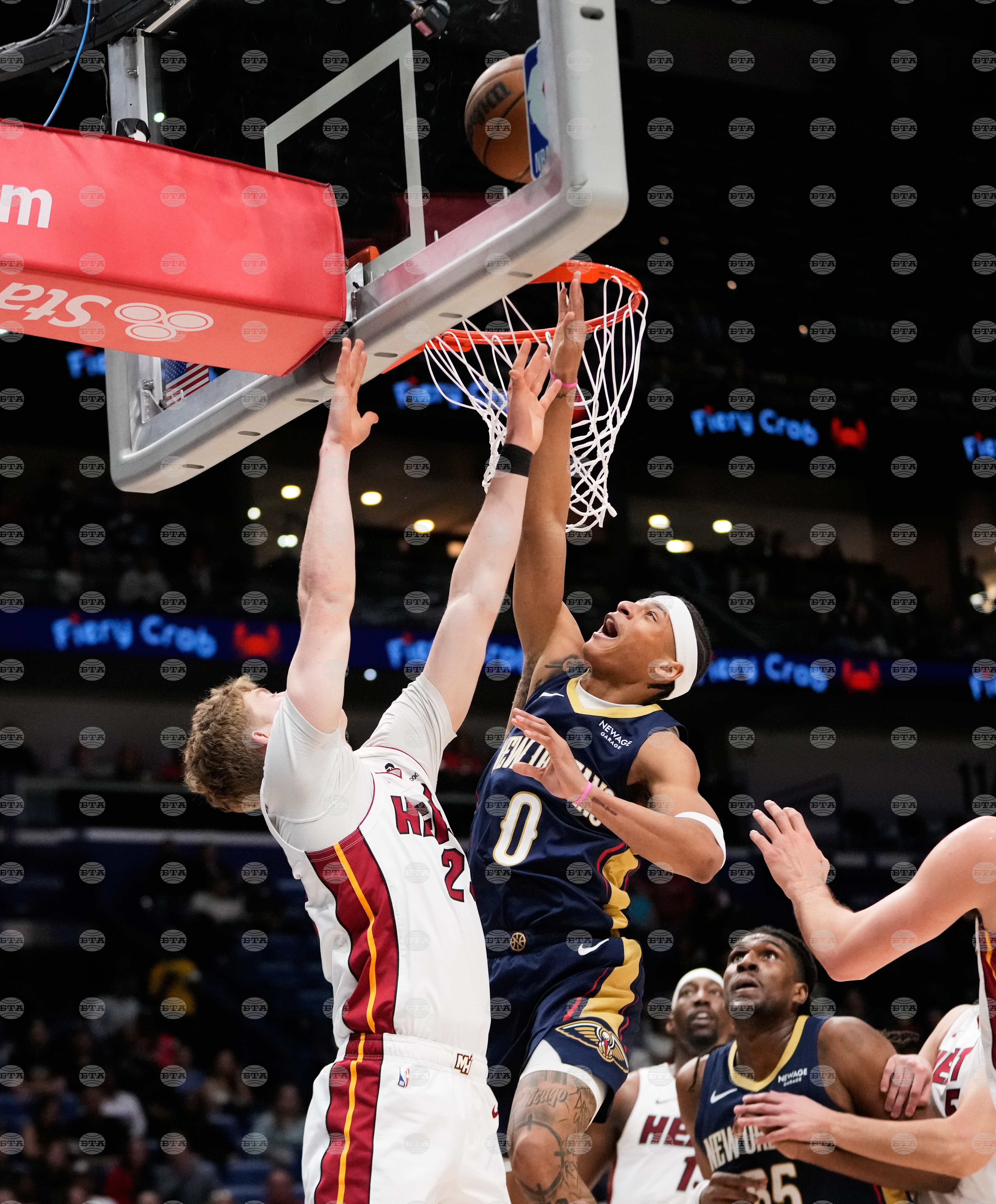 Heat Pelicans Basketball