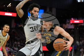 Spurs Warriors Basketball