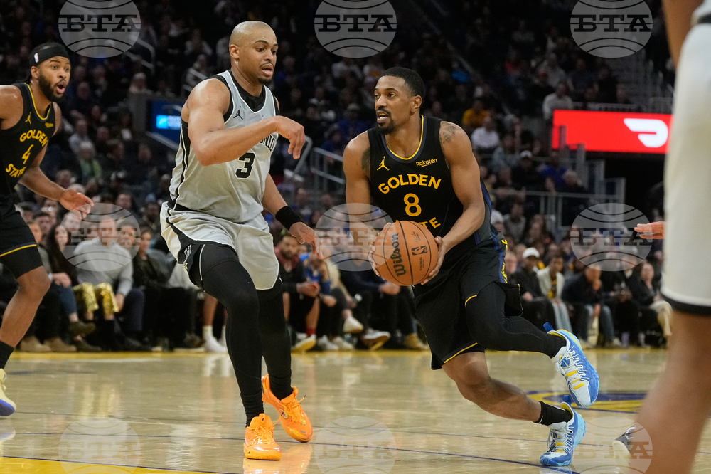 Spurs Warriors Basketball